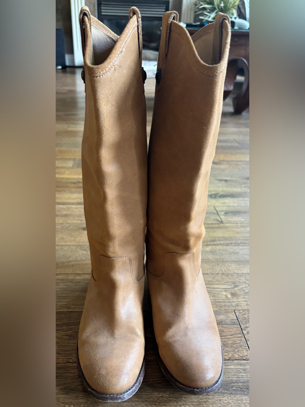 Frye Tall Leather Riding Boots | Women’s Size 8 | Tan | Made in Mexico